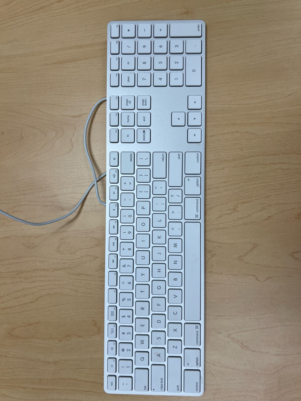 Apple Silver and White Slim Wired Keyboard
